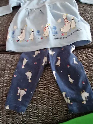 £4 • Buy TU Baby Girl Outfit 0 To 3 Mths (X62)