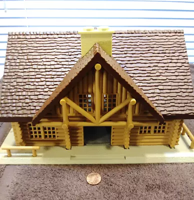 1/64 Ertl Farm Country Log Cabin House Building • $55