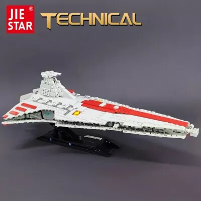 Mini Size Star Wars Venator MOC Made Out Of Building Blocks! • $110