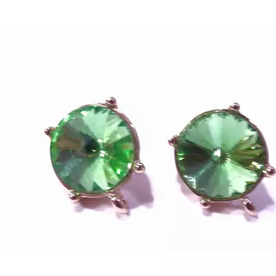 J.Crew Women's Green Chrysoprase Gemstone Solitaire Stud Earrings NWOT 68 • $11.20
