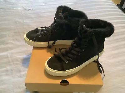 UGG Womens Beven High Top Sneaker Black Size 7.5 M • $25