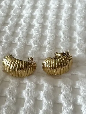 VTG Signed Monet Gold Tone Graduated Wide Bottom Hoop Pierced Earrings • $34.90