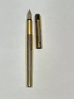 Montblanc Germany 1147 Noblesse Stripe Gold Plate Fountain Pen W/ 14k Gold Nib • $159