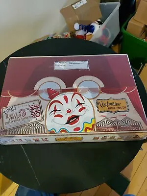 Disney 3  Vinylmation -  Under The Big Top  Series Tray Of 24 W CHASER Sealed  • $199.99