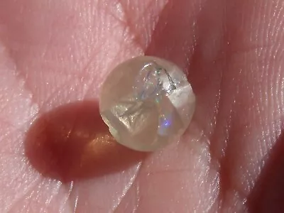 1.73 Ct. Round Cut Mexican Crystal Opal Bead. • $85