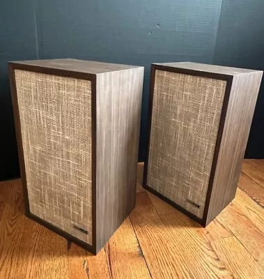 MCM JVC NIVICO 16” BOOKSHELF Speakers Wood Grain Cabinets Linen Grills #MSB-203E • $305.50