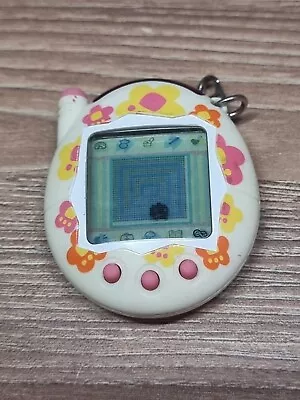 Flowers Tamagotchi Ketei - Japanese Language V3 - Discoloured • £16