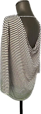 $5.99 • Buy American Eagle Light Weight 3/4 Length Sleeve Shirt W/ Open Back Stripes Women's