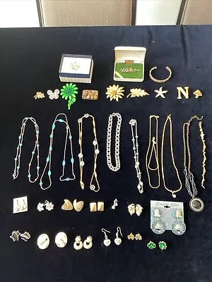 Vintage Costume Jewelry Givenchy BSK Nolan Miller Monet Krementz Etc. 35 Pieces • $24.99