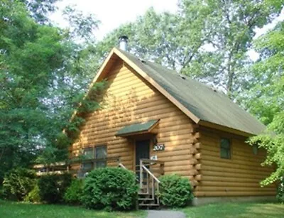 $400 • Buy CHRISTMAS MOUNTAIN, WISCONSIN DELLS, 2 BEDROOM Log Cabin, SLEEPS 6, June 19