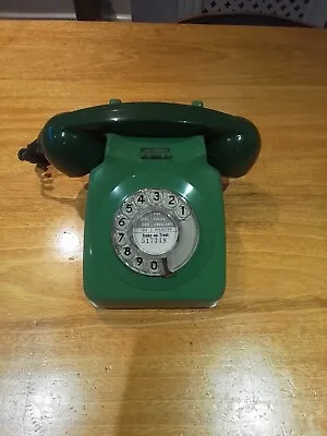 1970s Two Tone Green Telephone • £10