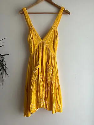 $10 • Buy Alice McCall Yellow Sun Dress Size 8 