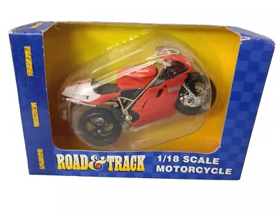 Road & Track Maisto 1:18 Scale Red Ducati Motorcycle  New  • $6.99