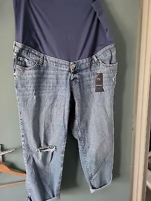 BNWT Marks And Spencer Size 22 Short Maternity Jeans Boyfriend (0523/0) • £18