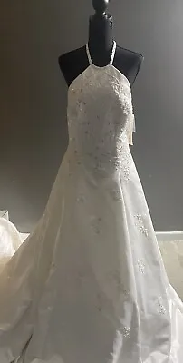 Mori Lee Wedding Dress Size 16. Style #3406. Never Worn. Will Accept Best Offer. • $249