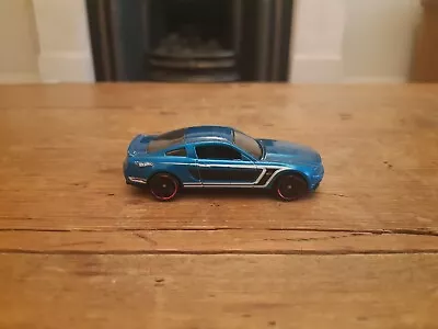 HOT WHEELS 2010 FORD MUSTANG GT 2009 Striking Blue Good Condition 1:64 4+ • £0.99