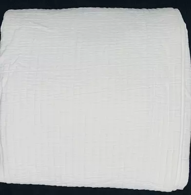 Restoration Hardware RH Cotton Matelasse Duvet Cover - King - White • $225