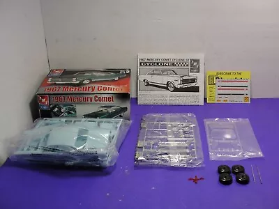 AMT /ERTL  Classics 1967 MERCURY COMET 1:25 Model Car Kit *SEALED BAGS* • $24.99