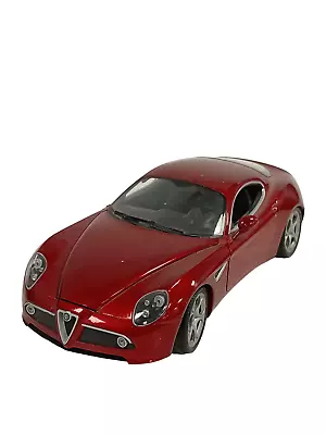 Welly Alfa 8C Competizione 1:18 Scale Die Cast Model Car Red Collectable Car • £12.50