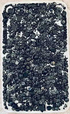 Black Bead Lot 1.43 Lb Jet Art Glass Crystal Magnetite Ebony • $15