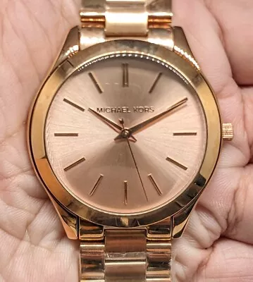 New Old Stock - MICHAEL KORS SLIM RUNWAY MK3197 - Rose Gold Tone SS Women Watch • $37.50