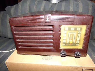 Vintage Antique Brown Bakelite Emerson AM Radio Model 414 Six Tube Works • $15