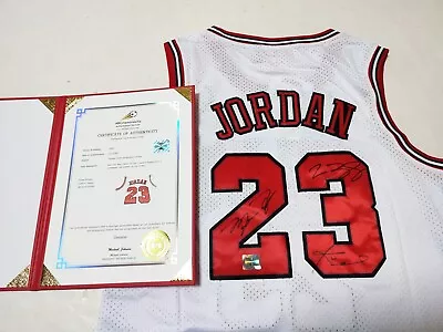 Michael Jordan Kobe Bryant LeBron James Autographed Chicago Bulls Jersey COA • $53