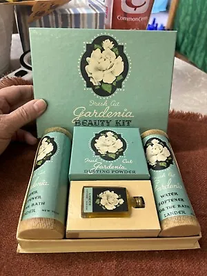 Vintage Gardenia Beauty Kit For The Bath Unused Boxed Set Vanity MCM • $13
