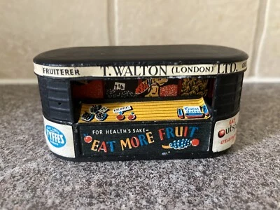 £12.50 • Buy Wardie Master Models Station Kiosk -  Walton Greengrocer