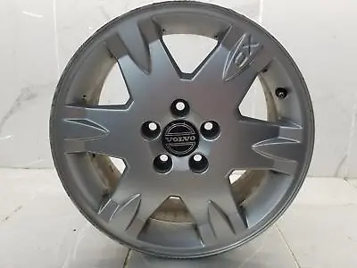 05 Volvo Xc70 16 X 7 6-spoke Indented At Spokes #002562 • $94.95