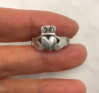 Vintage Sterling Silver Irish Claddagh Celtic Heart In Hands Ring Size 6 • $20