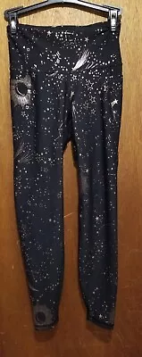 OLD NAVY Active Womens Black Gold Print Go Dry Leggings S With Pockets (184) • $10