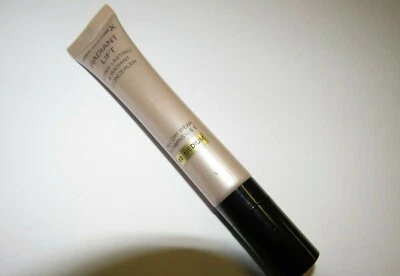 £4.99 • Buy New Max Factor Radiant Lift Concealer Long Lasting & Radiant 03 Medium