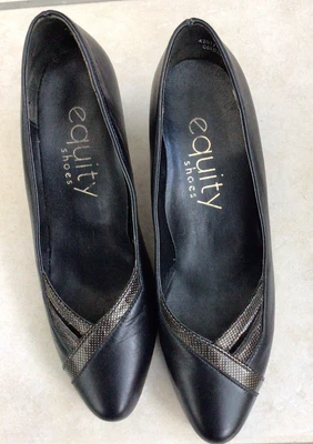 £16 • Buy Women’s Small Shoes Sz 2.5 Equity Black Leather Court Mid Heel Made In England