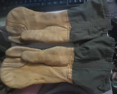 Illinois Glove Co Military Extreme Cold Trigger Finger Mittens Size Medium • $19.99