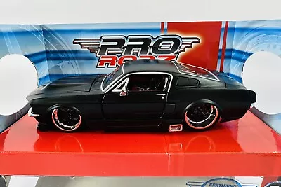 2008 Maisto Pro Rodz 1:24 - 1967 Ford Mustang GT • $24