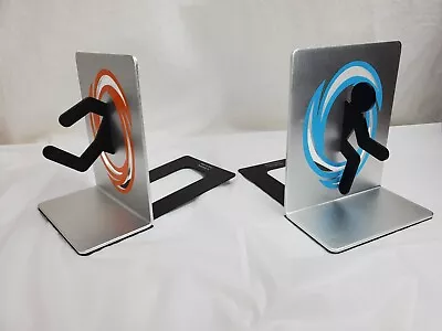 $87.85 • Buy Portal 2 ThinkGeek Video Game Bookends Aluminum 