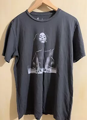 Chaser Madonna Martin H.M. Schreiber 1979 Photo Tshirt M Gray • $88