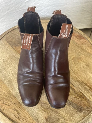$160 • Buy RM Williams Comfort Craftsman Boots