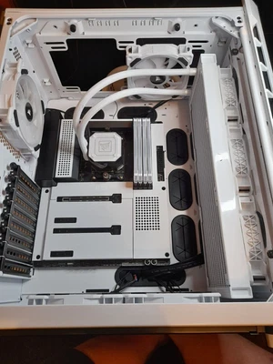 $1500 • Buy Corsair Custom Computer White Pc Build