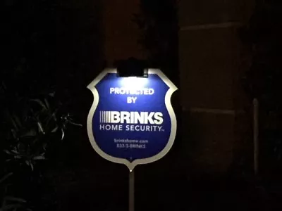 **NEW** BRINKS REFLECTIVE SECURITY YARD SIGN + 4 2-Sided Decals + SOLAR LIGHT • $34.99