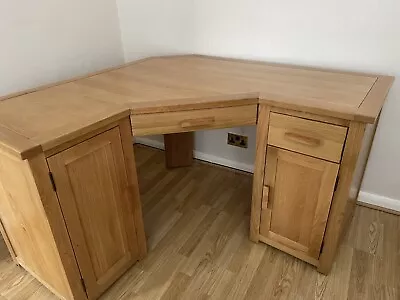 Solid Oak Corner Desk In Beautiful Unmarked  Condition • £100