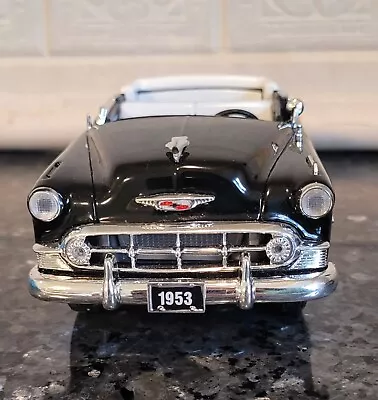 1953 Chevrolet Belair Convertible Black 1:18 SunStar 1620 • $15