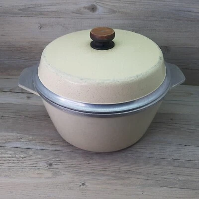 $49.22 • Buy Vtg KF Kitchen Fair Cast Iron Aluminum Stock Pot Dutch Oven Almond W/ Lid