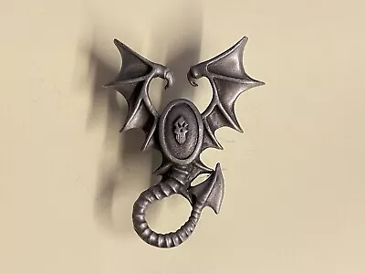 Warhammer 40k Badge Dark Elves Black Library Bulldog Buckle Limited Rare OOP • £29.99