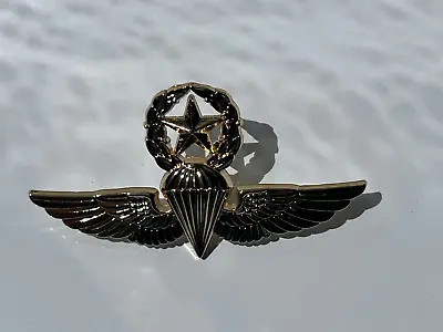 Usmc Master Paratrooper Recon Wings (gold) Measures 2 3/4 In. (ee-p16319) • $9.95