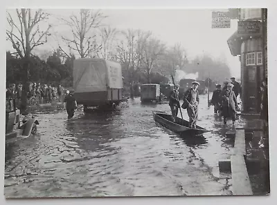 Thames Floods At Maidenhead January 1928  Postcard By Berkshire Books & Prints • £3.95