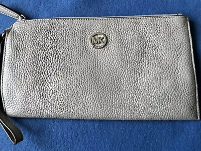 Michael Kors Fulton Zip Clutch Wristlet Wallet Gray Pebbled Leather • $44.99