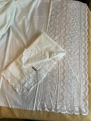 Vtg Biangrell White Eyelet Lace King Bed Cover 2  Std Pillow Shams Coverlet Set • $49.99