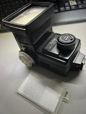 Used - Vivitar 285HV Zoom Thyristor Flash - Not Powering Up - Selling As Is • $10